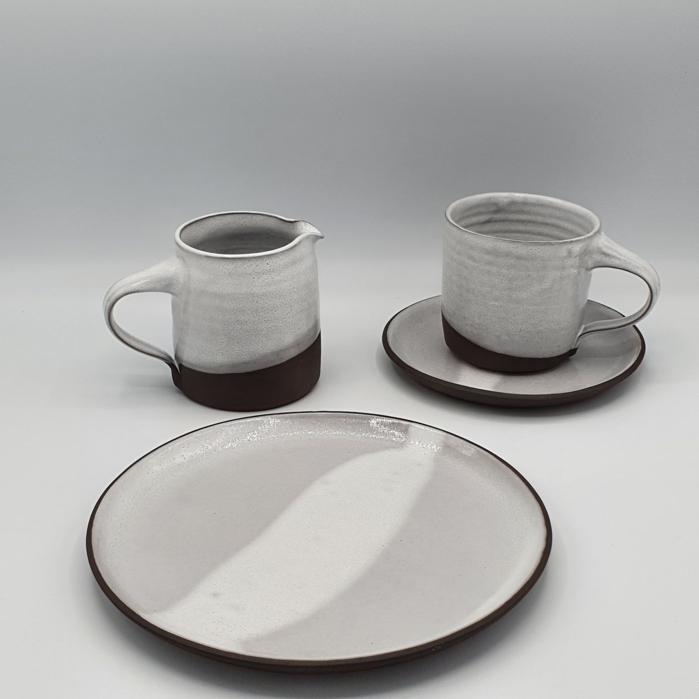 Terra Luna – Milchkännchen und Tasse